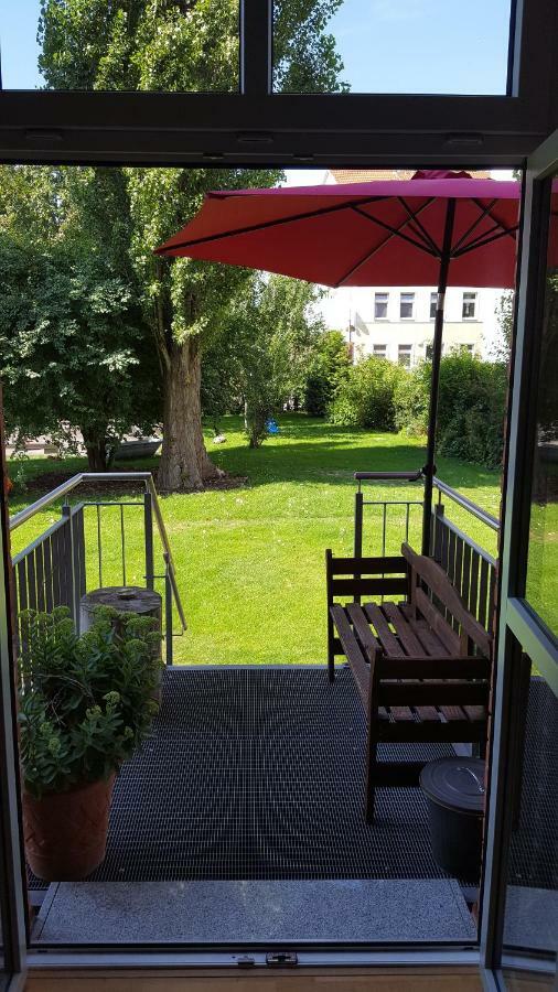 Aryve Jc Studio - Altstadtnahes Boutique Apartment Inklusive Kostenfreiem Parkplatz Erfurt Exterior foto